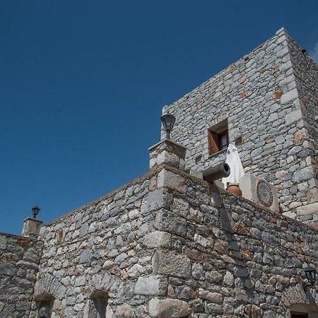 Апартаменти Charouda Stone Tower Pyrgos Dirou Екстер'єр фото