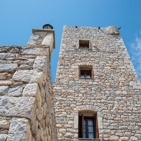 Апартаменти Charouda Stone Tower Pyrgos Dirou Екстер'єр фото