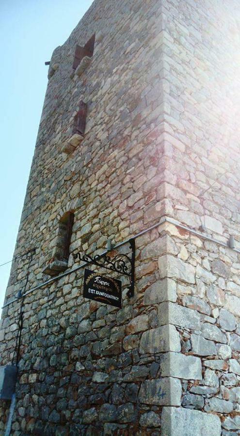Апартаменти Charouda Stone Tower Pyrgos Dirou Екстер'єр фото