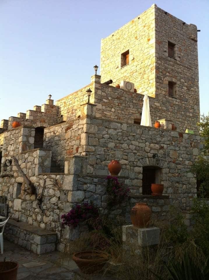 Апартаменти Charouda Stone Tower Pyrgos Dirou Екстер'єр фото